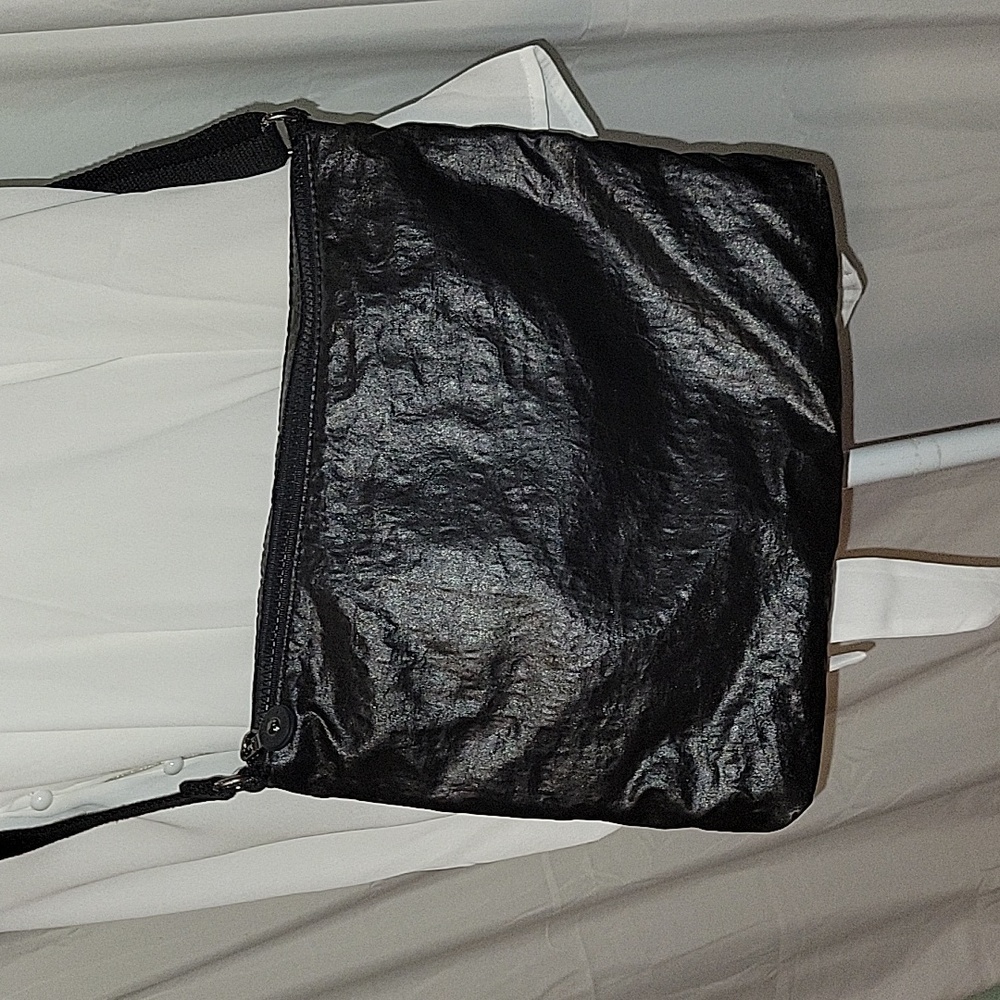 Kipling black nylon crossbody purse - Picture 4 of 8